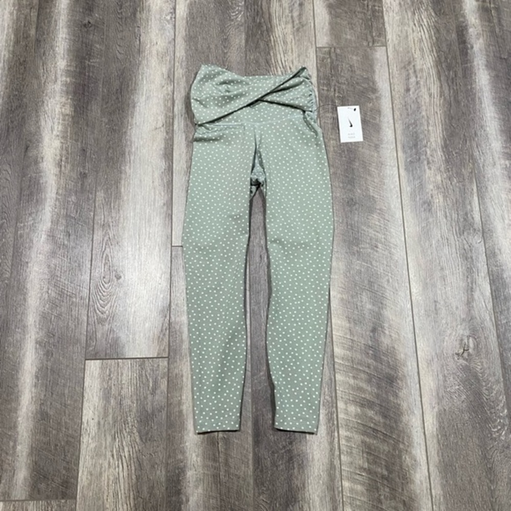 Nike Grey Polka Dot‎ Leggings